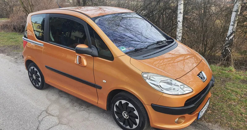 samochody osobowe Peugeot 1007 cena 7900 przebieg: 161000, rok produkcji 2006 z Szamotuły